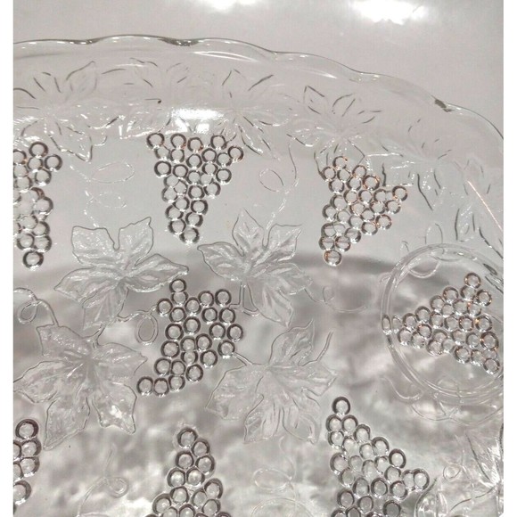Vtg Anchor Hocking Glass Snack Set 6 Piece Plate & Cup Set Grape Leaf Design - Picture 12 of 12